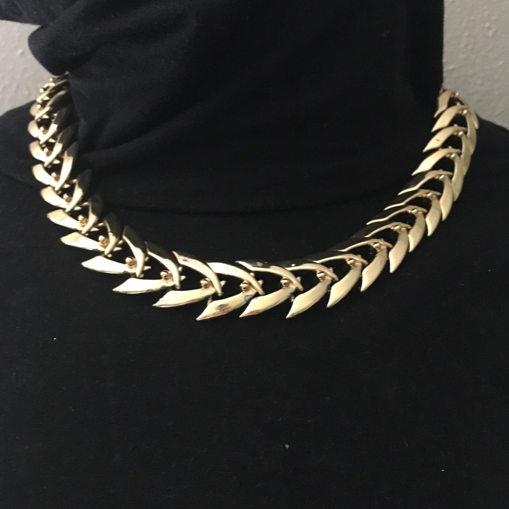 Gold Leaf Link Collar Necklace - Polished Gold Statement